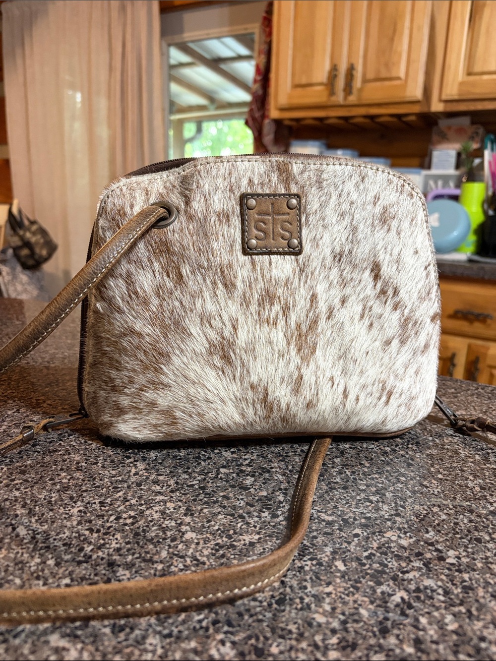 STS Ranchwear Hair-On Crossbody — Brown and White Speckle